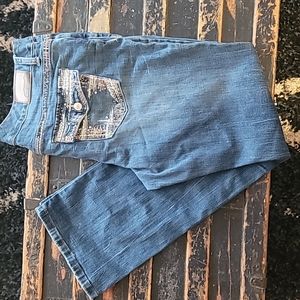 15/16 maurices embellished bootcut jeans